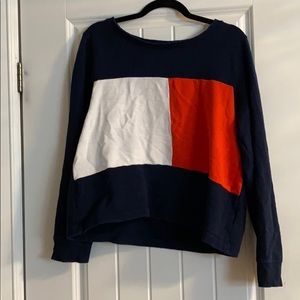 Tommy Hilfiger sweater